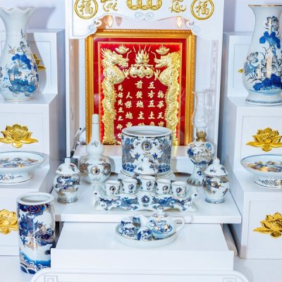 bộ đồ thờ men lam vẽ vàng Bát Tràng