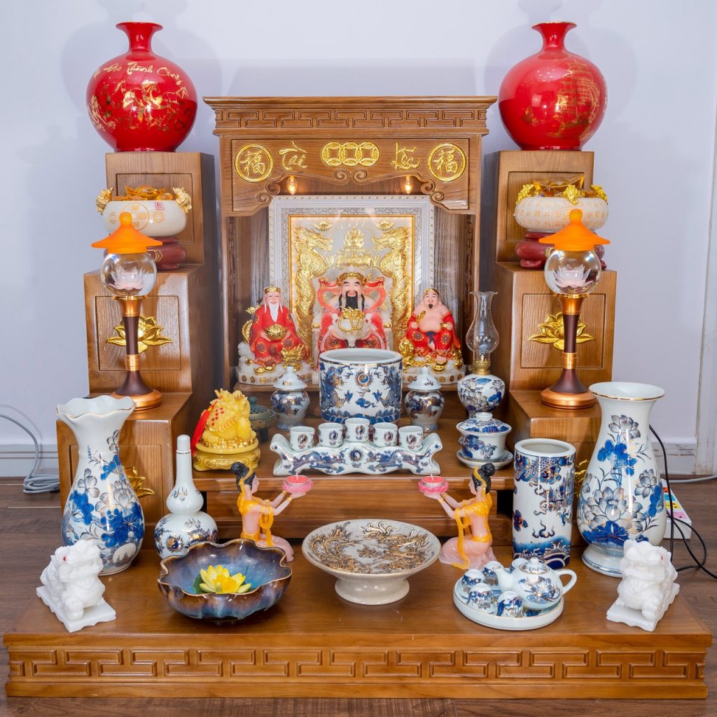 Bàn Thờ Thần Tài Gồm Những Vật Phẩm Nào? Bàn Thờ Thần Tài Gồm Những Vật Phẩm Nào?